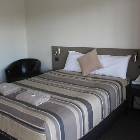 Centrepoint Motel Даббо Экстерьер фото