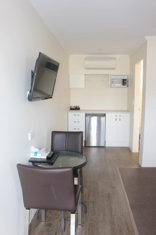 Centrepoint Motel Даббо Экстерьер фото