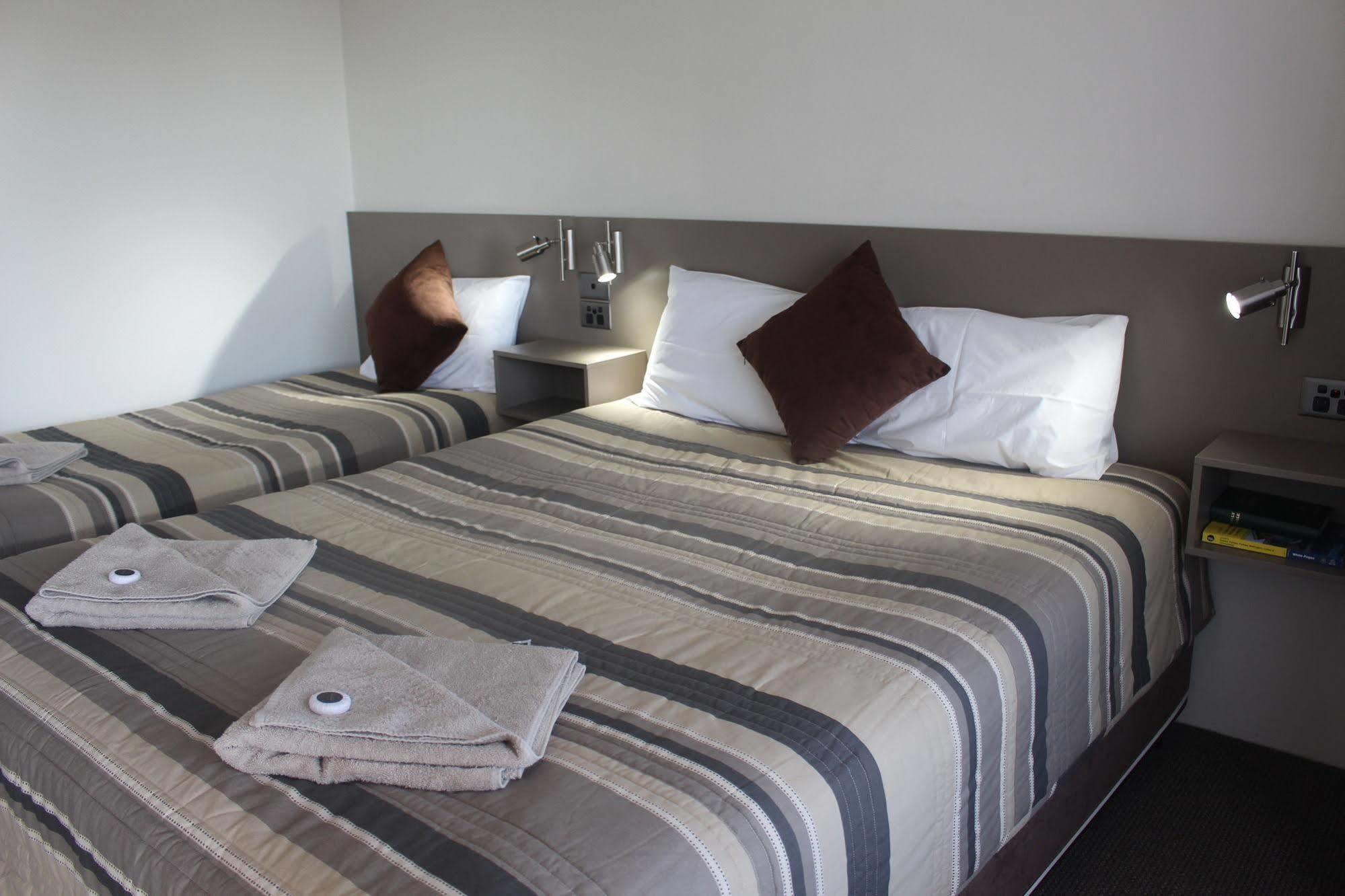 Centrepoint Motel Даббо Экстерьер фото